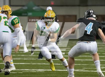Thumbnail 1 in Lynden vs. Hockinson (WIAA 2A Final) photogallery.