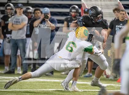 Thumbnail 3 in Lynden vs. Hockinson (WIAA 2A Final) photogallery.