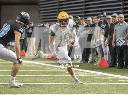 Thumbnail 1 in Lynden vs. Hockinson (WIAA 2A Final) photogallery.