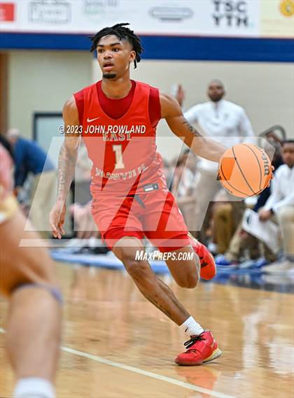 Thumbnail 2 in East Nashville Magnet vs. Pope John Paul II photogallery.
