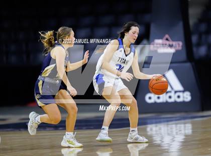 Thumbnail 3 in Papillion-LaVista South vs. Elkhorn South photogallery.