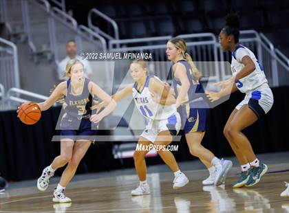 Thumbnail 2 in Papillion-LaVista South vs. Elkhorn South photogallery.