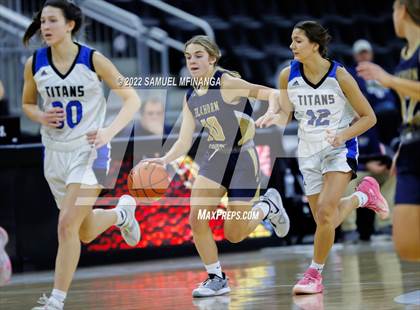 Thumbnail 3 in Papillion-LaVista South vs. Elkhorn South photogallery.