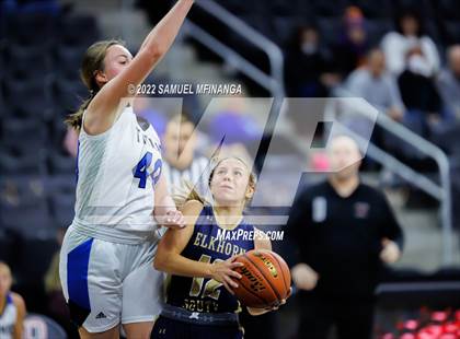 Thumbnail 1 in Papillion-LaVista South vs. Elkhorn South photogallery.