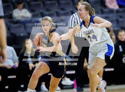 Thumbnail 3 in Papillion-LaVista South vs. Elkhorn South photogallery.