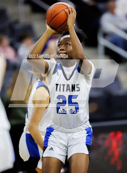 Thumbnail 3 in Papillion-LaVista South vs. Elkhorn South photogallery.