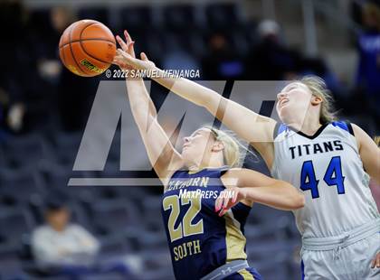 Thumbnail 3 in Papillion-LaVista South vs. Elkhorn South photogallery.