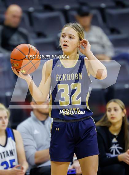 Thumbnail 2 in Papillion-LaVista South vs. Elkhorn South photogallery.