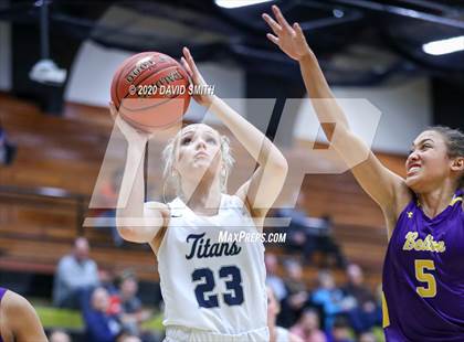 Thumbnail 3 in Lee's Summit West vs Belton (MSHSAA District Championship) photogallery.