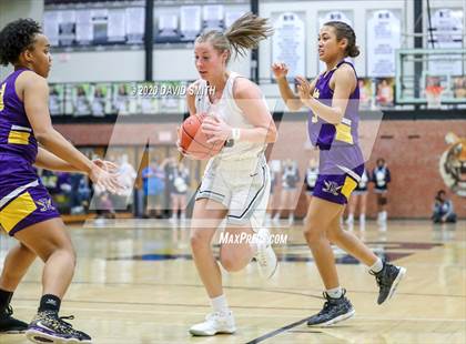 Thumbnail 3 in Lee's Summit West vs Belton (MSHSAA District Championship) photogallery.