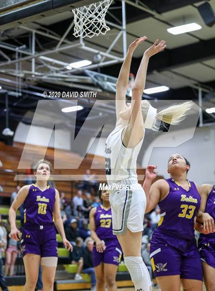 Thumbnail 3 in Lee's Summit West vs Belton (MSHSAA District Championship) photogallery.