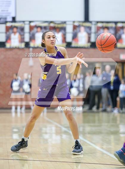 Thumbnail 1 in Lee's Summit West vs Belton (MSHSAA District Championship) photogallery.