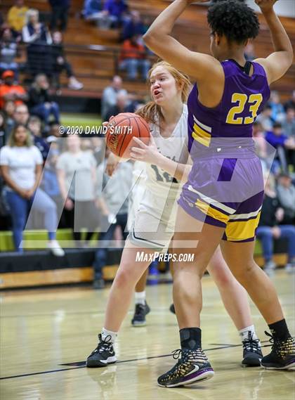 Thumbnail 3 in Lee's Summit West vs Belton (MSHSAA District Championship) photogallery.