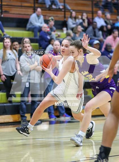 Thumbnail 2 in Lee's Summit West vs Belton (MSHSAA District Championship) photogallery.
