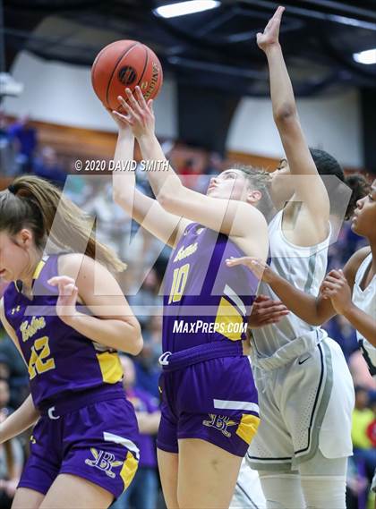 Thumbnail 3 in Lee's Summit West vs Belton (MSHSAA District Championship) photogallery.