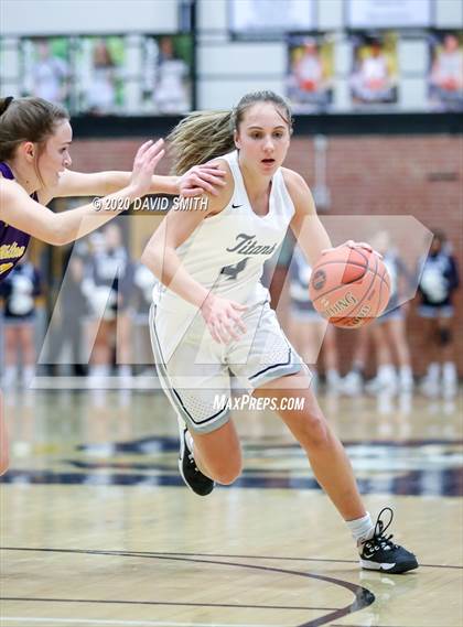 Thumbnail 2 in Lee's Summit West vs Belton (MSHSAA District Championship) photogallery.