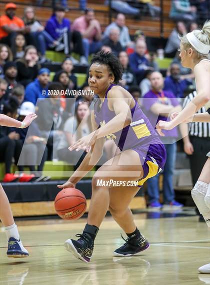 Thumbnail 1 in Lee's Summit West vs Belton (MSHSAA District Championship) photogallery.