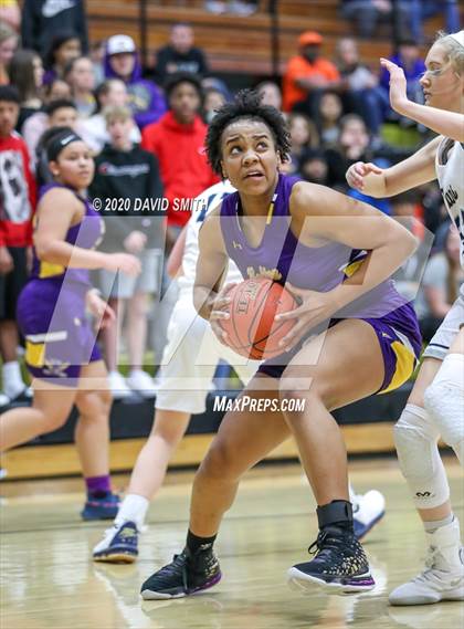 Thumbnail 3 in Lee's Summit West vs Belton (MSHSAA District Championship) photogallery.