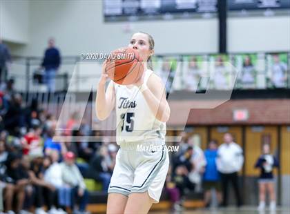 Thumbnail 3 in Lee's Summit West vs Belton (MSHSAA District Championship) photogallery.