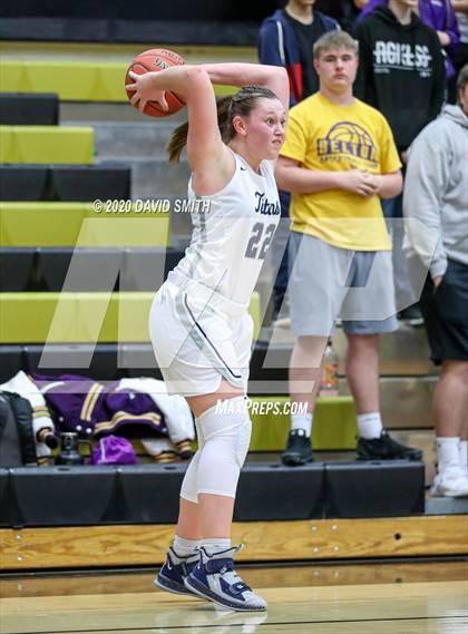 Thumbnail 2 in Lee's Summit West vs Belton (MSHSAA District Championship) photogallery.