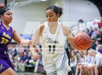 Thumbnail 1 in Lee's Summit West vs Belton (MSHSAA District Championship) photogallery.