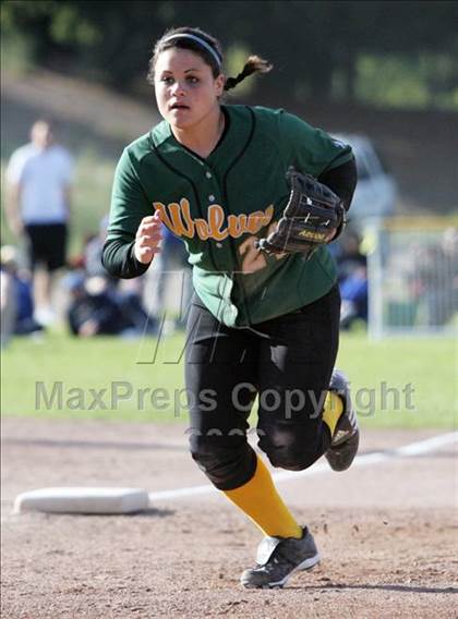 Thumbnail 3 in San Ramon Valley vs. Foothill (CIF NCS D1 Playoffs) photogallery.