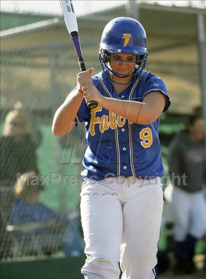 Thumbnail 3 in San Ramon Valley vs. Foothill (CIF NCS D1 Playoffs) photogallery.