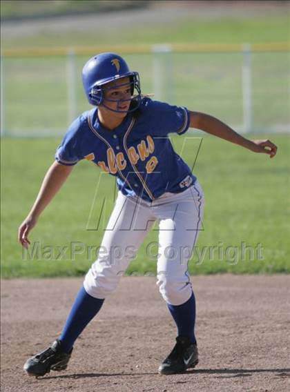 Thumbnail 3 in San Ramon Valley vs. Foothill (CIF NCS D1 Playoffs) photogallery.