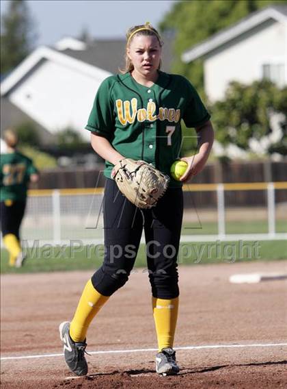 Thumbnail 1 in San Ramon Valley vs. Foothill (CIF NCS D1 Playoffs) photogallery.