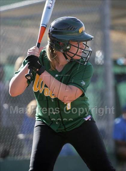 Thumbnail 3 in San Ramon Valley vs. Foothill (CIF NCS D1 Playoffs) photogallery.
