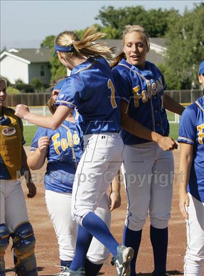 Thumbnail 3 in San Ramon Valley vs. Foothill (CIF NCS D1 Playoffs) photogallery.