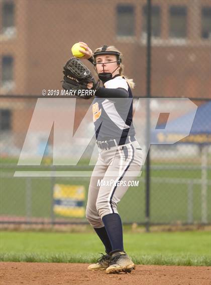Thumbnail 2 in Neshannock @ Shenango photogallery.
