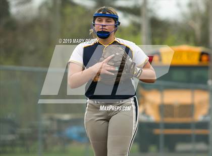 Thumbnail 1 in Neshannock @ Shenango photogallery.