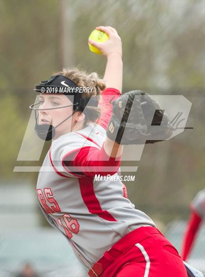 Thumbnail 3 in Neshannock @ Shenango photogallery.