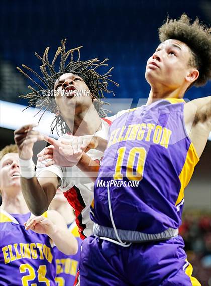 Thumbnail 3 in Ellington vs. Cromwell (CIAC Division IV Final) photogallery.