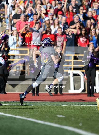 Thumbnail 3 in Hannibal @ Kearney (MSHSAA Class 4 Quarterfinal) photogallery.