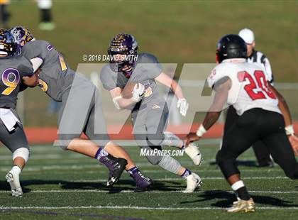 Thumbnail 3 in Hannibal @ Kearney (MSHSAA Class 4 Quarterfinal) photogallery.