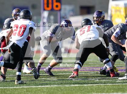 Thumbnail 2 in Hannibal @ Kearney (MSHSAA Class 4 Quarterfinal) photogallery.