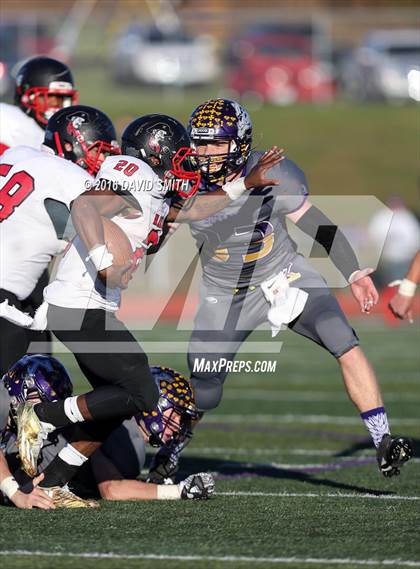 Thumbnail 2 in Hannibal @ Kearney (MSHSAA Class 4 Quarterfinal) photogallery.