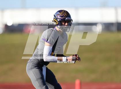 Thumbnail 1 in Hannibal @ Kearney (MSHSAA Class 4 Quarterfinal) photogallery.