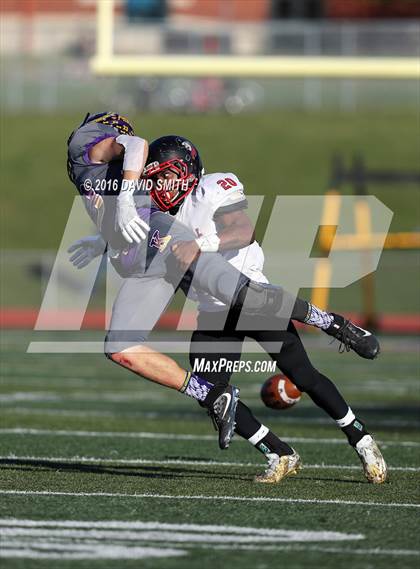 Thumbnail 1 in Hannibal @ Kearney (MSHSAA Class 4 Quarterfinal) photogallery.