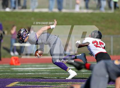 Thumbnail 2 in Hannibal @ Kearney (MSHSAA Class 4 Quarterfinal) photogallery.