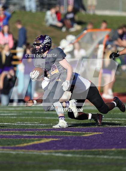 Thumbnail 1 in Hannibal @ Kearney (MSHSAA Class 4 Quarterfinal) photogallery.