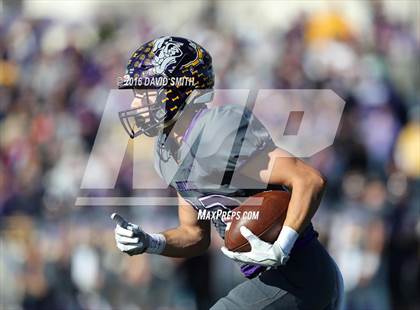 Thumbnail 2 in Hannibal @ Kearney (MSHSAA Class 4 Quarterfinal) photogallery.