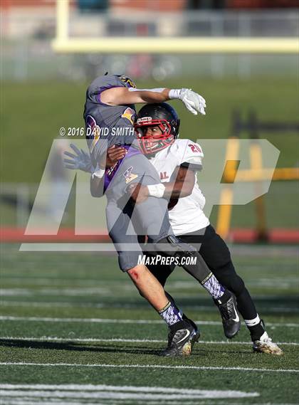 Thumbnail 2 in Hannibal @ Kearney (MSHSAA Class 4 Quarterfinal) photogallery.