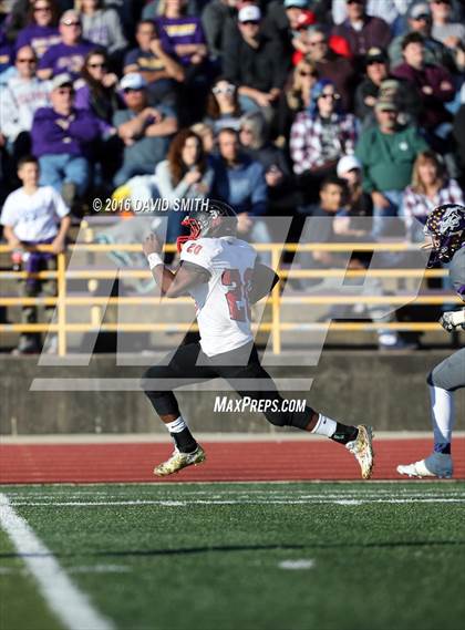 Thumbnail 2 in Hannibal @ Kearney (MSHSAA Class 4 Quarterfinal) photogallery.