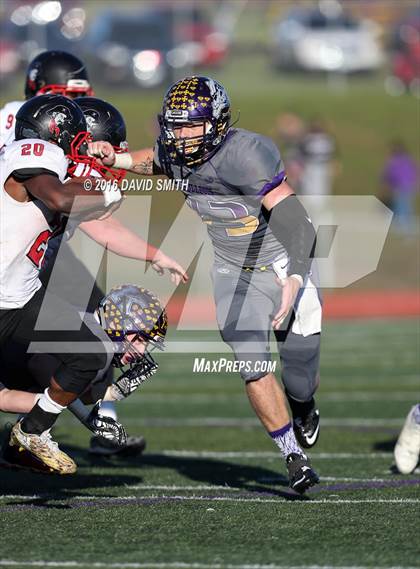 Thumbnail 3 in Hannibal @ Kearney (MSHSAA Class 4 Quarterfinal) photogallery.