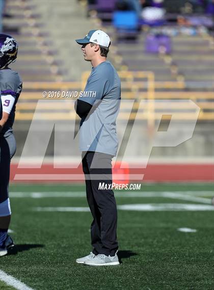 Thumbnail 1 in Hannibal @ Kearney (MSHSAA Class 4 Quarterfinal) photogallery.
