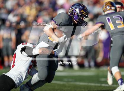 Thumbnail 3 in Hannibal @ Kearney (MSHSAA Class 4 Quarterfinal) photogallery.