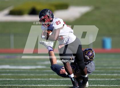 Thumbnail 1 in Hannibal @ Kearney (MSHSAA Class 4 Quarterfinal) photogallery.